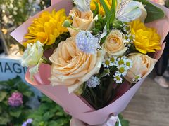 -花里花店(唐镇阳光天地店)