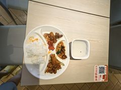 -乡村基(杨家坪建设店)