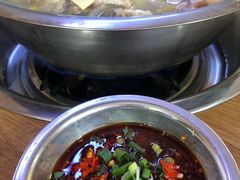 -泸州酸菜豆花火锅川师店