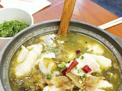 -周鱼小馆石锅酸菜鱼(活力汇店)