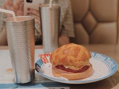 广州首创Big Men菠萝包-敏华冰厅(天河城店)