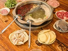 -储奇门鳝鱼火锅(总店)