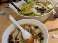 -阿香米线(凯德广场.1818店)