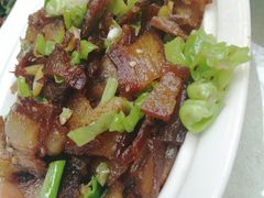 -蔼若春.传承三十年云南菜(金碧公园店)