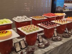 -深圳国际会展中心希尔顿酒店(前海华发冰雪世界店)