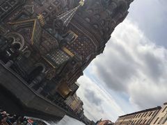 -滴血救世主教堂