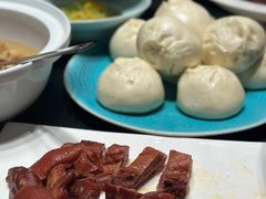 -忆江南·临江鱼馆