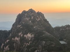 -黄山光明顶山庄