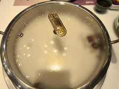 -洪氏嗨捞·猪肚鸡火锅(阳光天地店)