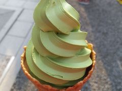 宇治抹茶冰淇淋-豆政(金閣寺境内売店)