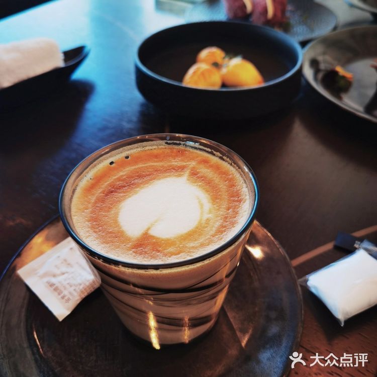 绝美外滩风光 高颜值下午茶餐厅—初筵