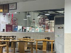 -龙顺园麻辣香锅(机场店)