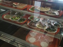 -护国寺小吃(动物园店)