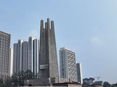 -唐山抗震纪念碑广场