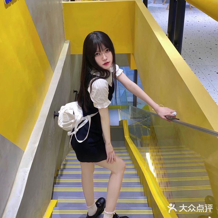 深夜被朋友圈问爆的汉堡子