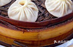 Gold Medal Beef Soup Dumplings