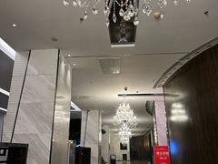 -上海虹桥西郊假日酒店