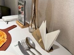 -芳草地西式融合餐厅(回龙窝店)