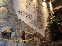 -老牌坊云南鱼豆花火锅(爱建店)