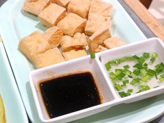 普宁豆腐-潮界(LU·ONE凯德晶萃广场店)