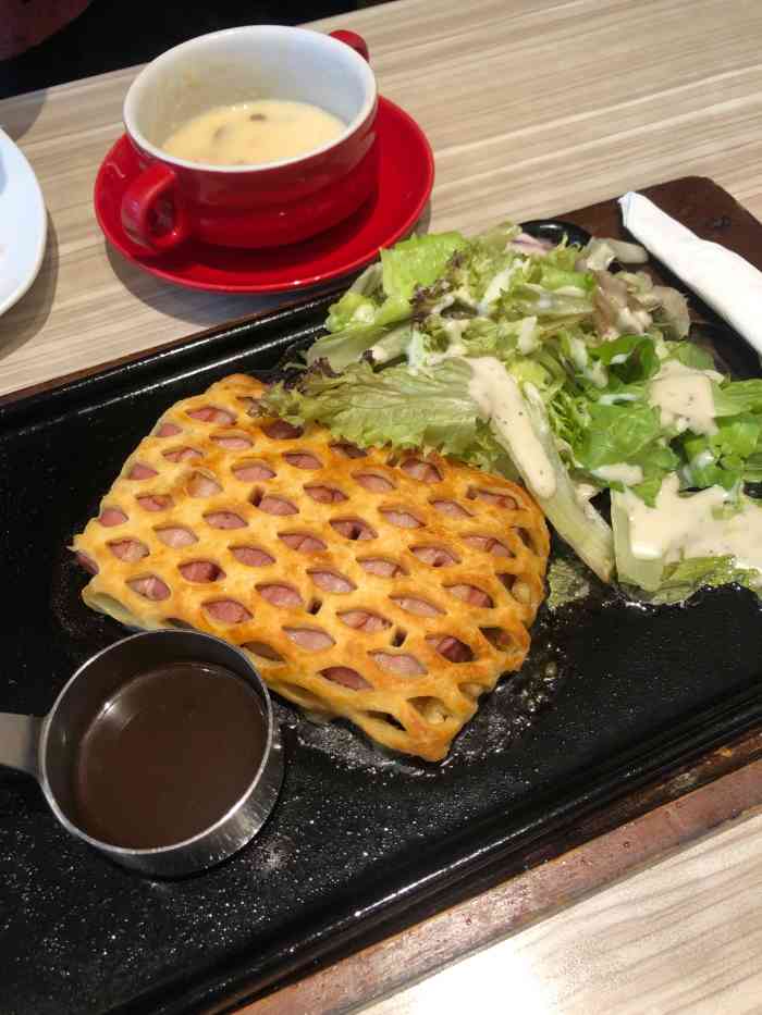必胜客欢乐餐厅(久金店)-"金桥国际对面的久金商场一楼,生意很好,两.