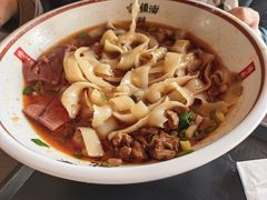 -顺溜·手工刀削面·黑金店(铜锣湾店)