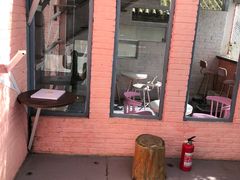 -喵屿·大理花园猫咖