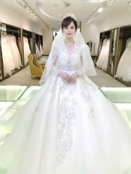 点击看大图 -挪娅婚纱摄影皇家会所