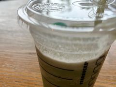 -星巴克(洛阳中州路王府井店)