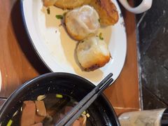 -舒蔡记生煎菜饭(云南中路店)