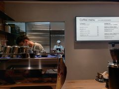 -方炉·天然食材面包店(青秀店)