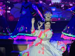 -金东尼人妖秀