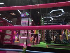-酷跳蹦床主题公园(万胜广场店)