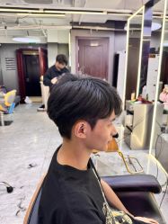 -藤野造型烫发染发