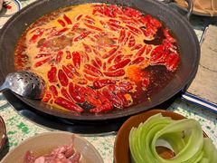 -鸿姐老火锅(疁城新天地店)