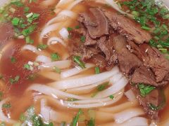 -湘人龙记老长沙米粉(鸟巢店)