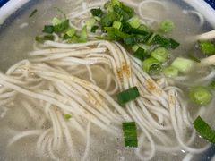 -小辫子羊肉面馆(周东店)