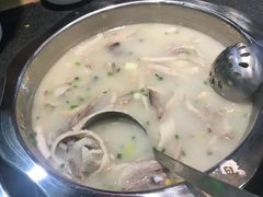-肖仙仙羊肉汤·始于1996年(郫都店)
