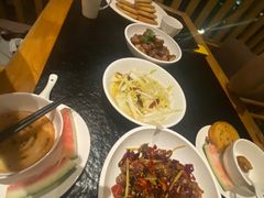 -鱼鲜饭香·招牌汽锅剁椒鱼头王