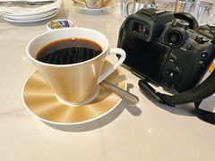 -La-Serene Café
