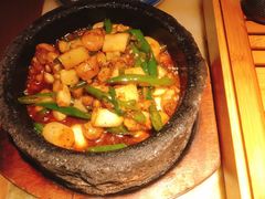 黑椒石锅牛蛙-蘇小主(徐州万达店)