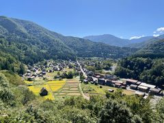 -白川乡与五箇山的合掌构造村落