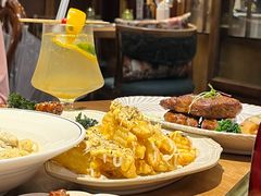 -秘密旅行Bonjour(黑金冠 江南西店)