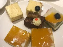 -月色西餐厅·海鲜刺身·烧烤(科学城保利郡雅酒店)