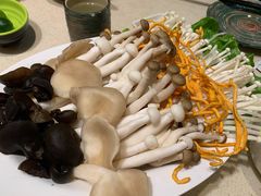 -润泽园椰子鸡(汇一城店)