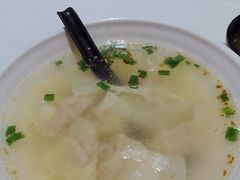 鲜肉小馄炖-王中王餐厅(东安路店)