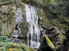 -藏龙百瀑风景区