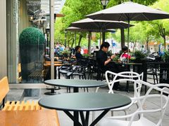 露天位-81BAKERY(大学路店)