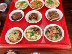 -蓝田九大碗民俗食府(蓝田店)
