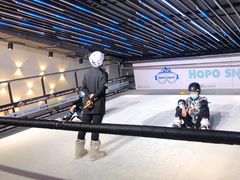 -Hopo Snow 城市滑雪空间(来福士广场购物中心店)